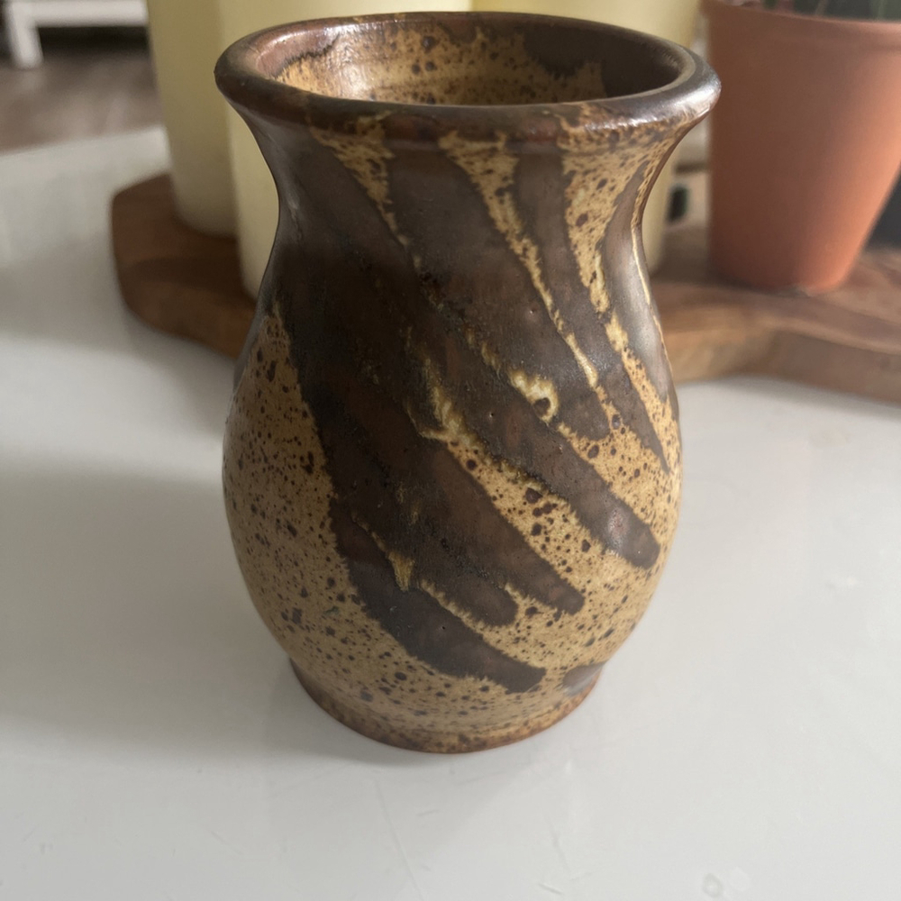 Studio Art Pottery Signed BC Vase 5" Stunning Neutral Glaze Abstract